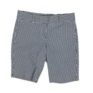 NWT Ann Taylor Seersucker Bermuda Shorts (T)